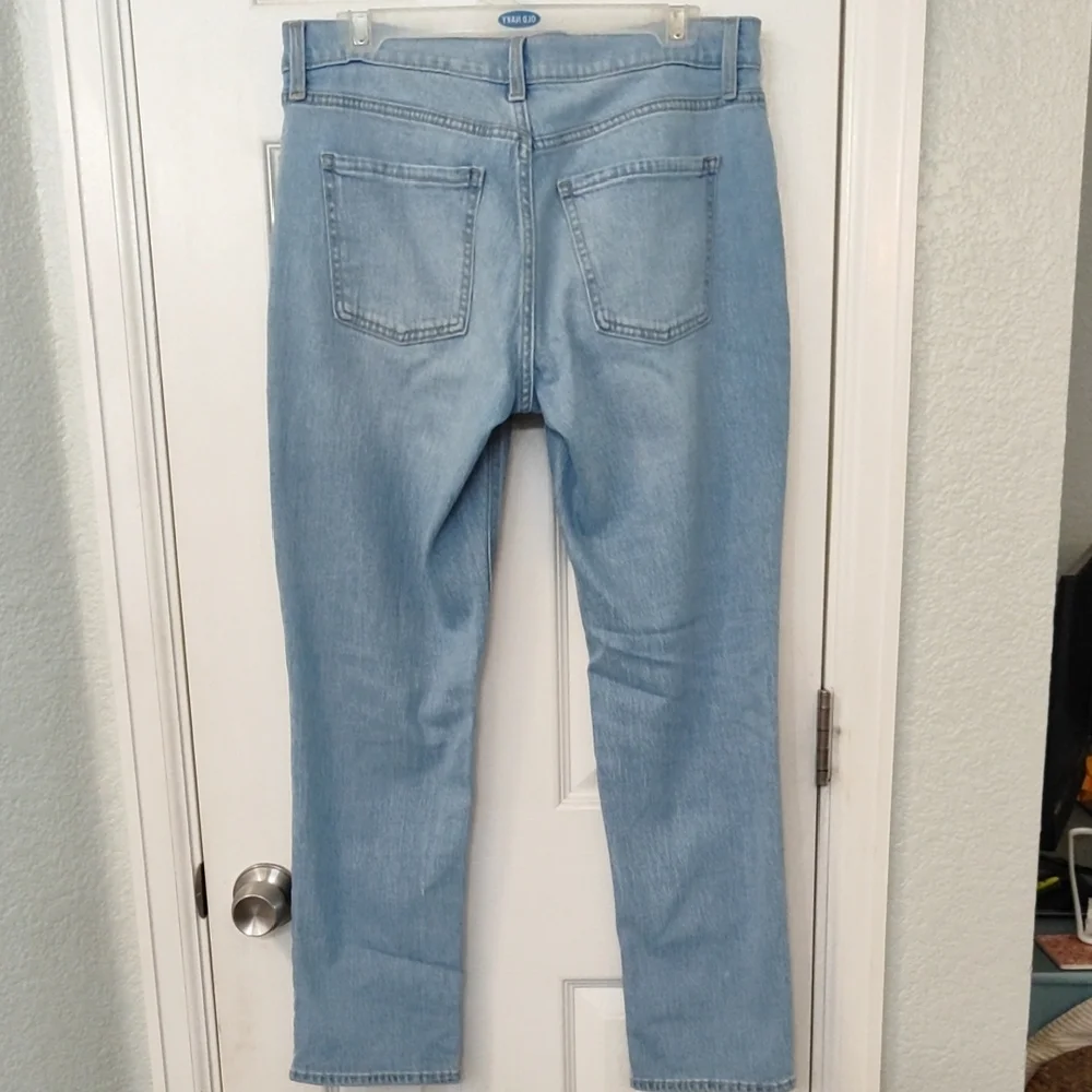 Old Navy Blue Straight Leg Denim Jeans - Picture 3 of 3